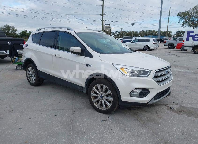 2018 Ford Escape TITANIUM (VIN 1FMCU0J91JUB09300) main photo