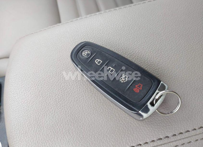 Photo 11 of 2018 Ford Escape TITANIUM (VIN 1FMCU0J91JUB09300)