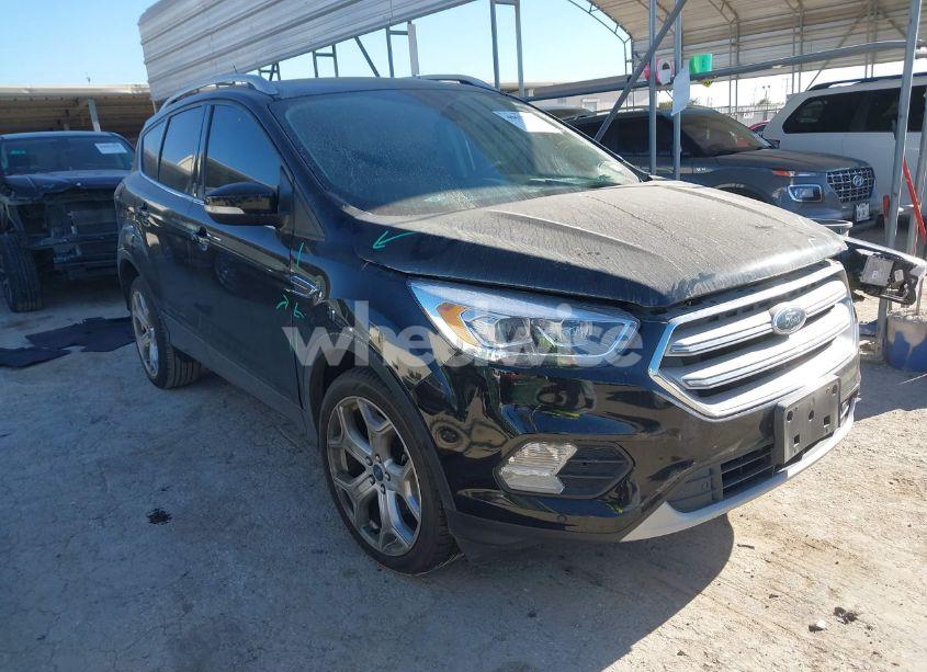 2018 Ford Escape TITANIUM (VIN 1FMCU0J91JUD58261) main photo