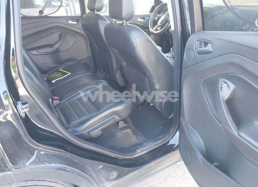 Photo 8 of 2018 Ford Escape TITANIUM (VIN 1FMCU0J91JUD58261)