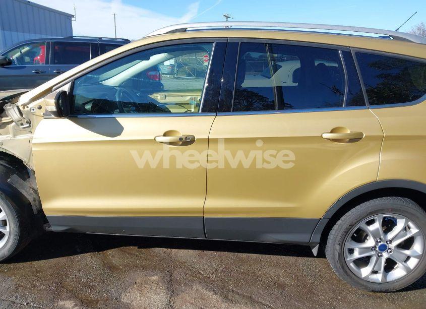 Photo 15 of 2014 Ford Escape TITANIUM (VIN 1FMCU0J92EUD63121)