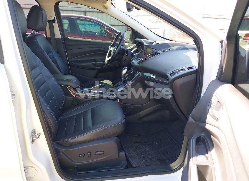 Photo 5 of 2015 Ford Escape TITANIUM (VIN 1FMCU0J92FUA61460)