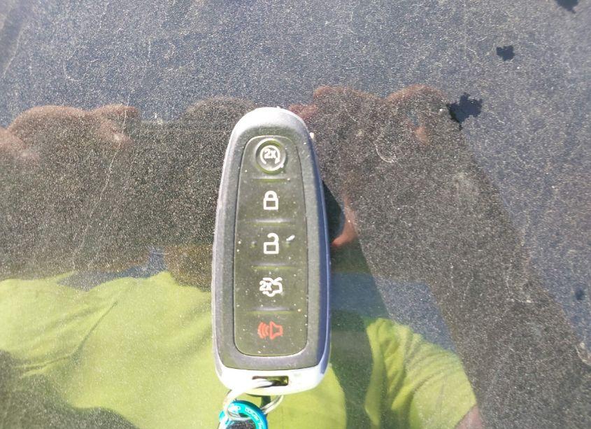 Photo 11 of 2016 Ford Escape TITANIUM (VIN 1FMCU0J92GUA65963)