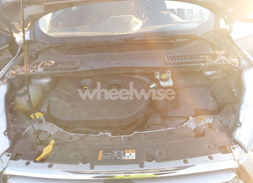 Photo 10 of 2017 Ford Escape TITANIUM (VIN 1FMCU0J92HUB35382)