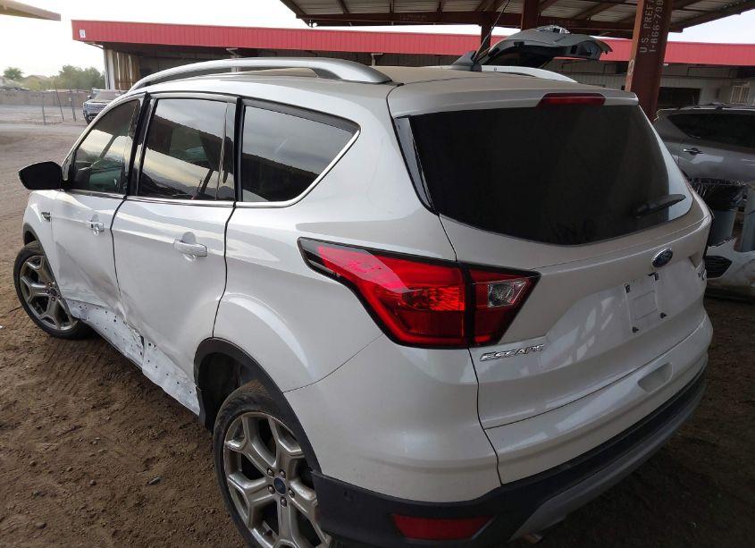 Photo 3 of 2019 Ford Escape TITANIUM (VIN 1FMCU0J92KUC09987)