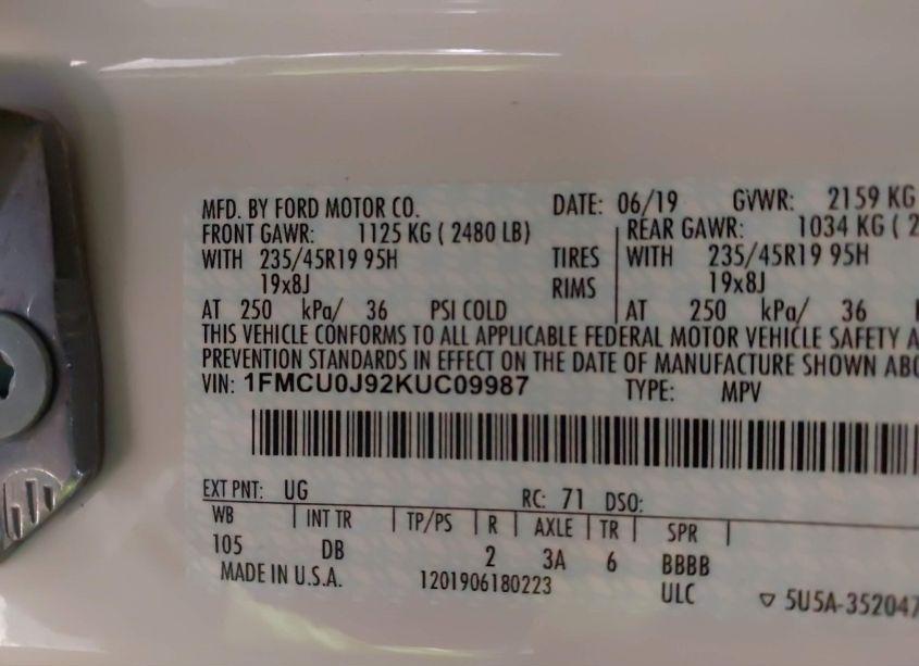 Photo 8 of 2019 Ford Escape TITANIUM (VIN 1FMCU0J92KUC09987)