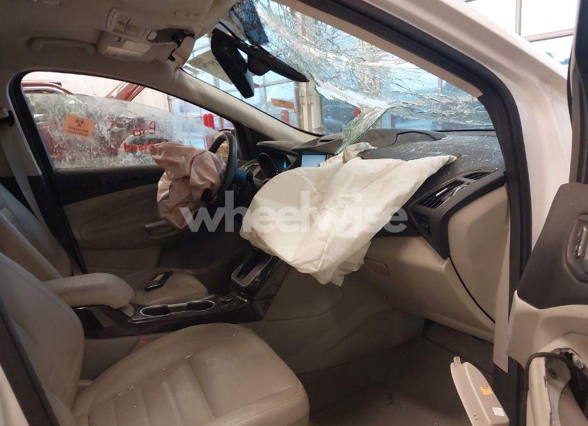 Photo 5 of 2014 Ford Escape TITANIUM (VIN 1FMCU0J93EUB62313)