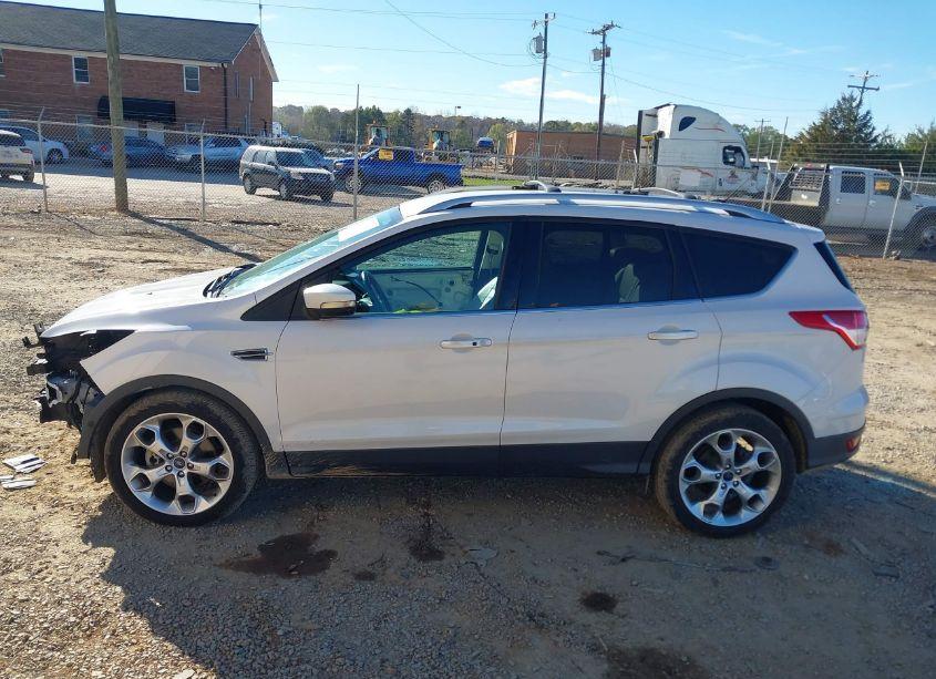 Photo 15 of 2014 Ford Escape TITANIUM (VIN 1FMCU0J93EUC81849)
