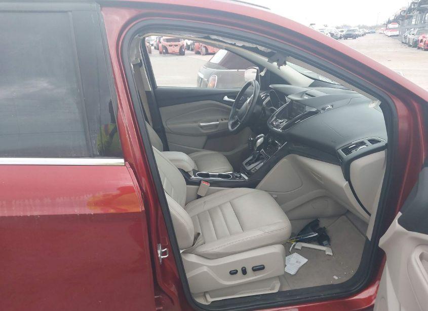 Photo 5 of 2015 Ford Escape TITANIUM (VIN 1FMCU0J93FUB25067)