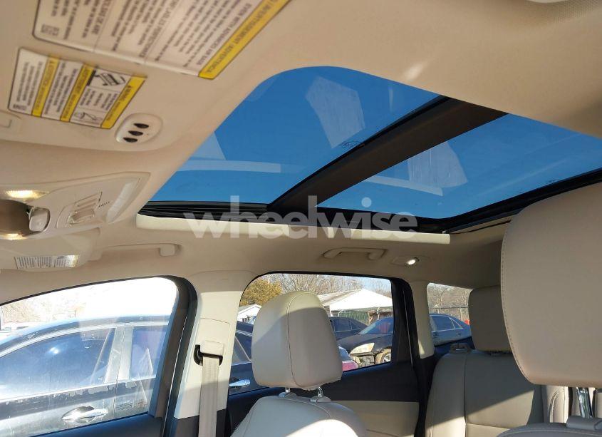 Photo 17 of 2015 Ford Escape TITANIUM (VIN 1FMCU0J93FUB55623)