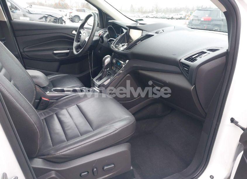 Photo 5 of 2015 Ford Escape TITANIUM (VIN 1FMCU0J93FUB92252)