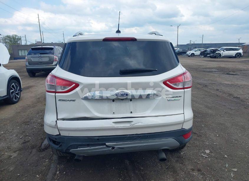 Photo 16 of 2015 Ford Escape TITANIUM (VIN 1FMCU0J93FUC23760)
