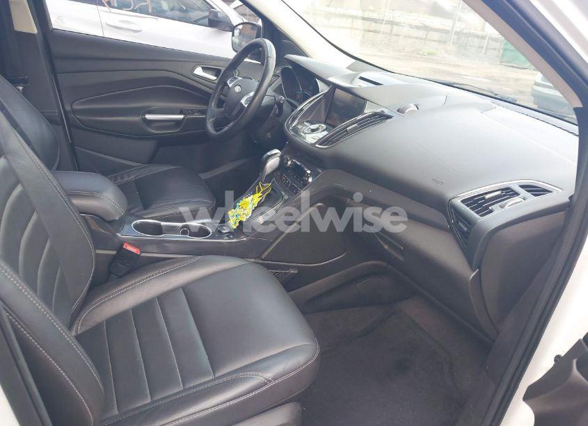 Photo 5 of 2015 Ford Escape TITANIUM (VIN 1FMCU0J93FUC23760)