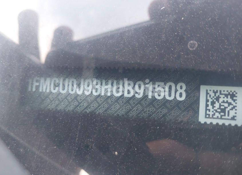 Photo 9 of 2017 Ford Escape TITANIUM (VIN 1FMCU0J93HUB91508)