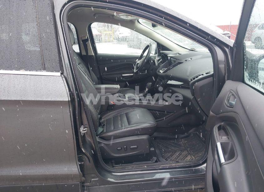 Photo 5 of 2017 Ford Escape TITANIUM (VIN 1FMCU0J93HUE02271)