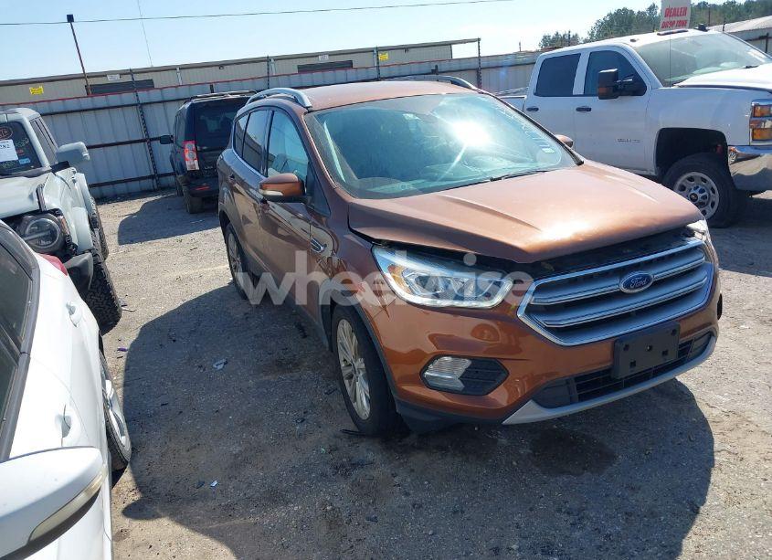 2017 Ford Escape TITANIUM (VIN 1FMCU0J93HUF10681) main photo