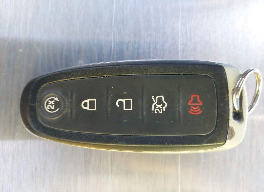 Photo 11 of 2018 Ford Escape TITANIUM (VIN 1FMCU0J93JUC08099)