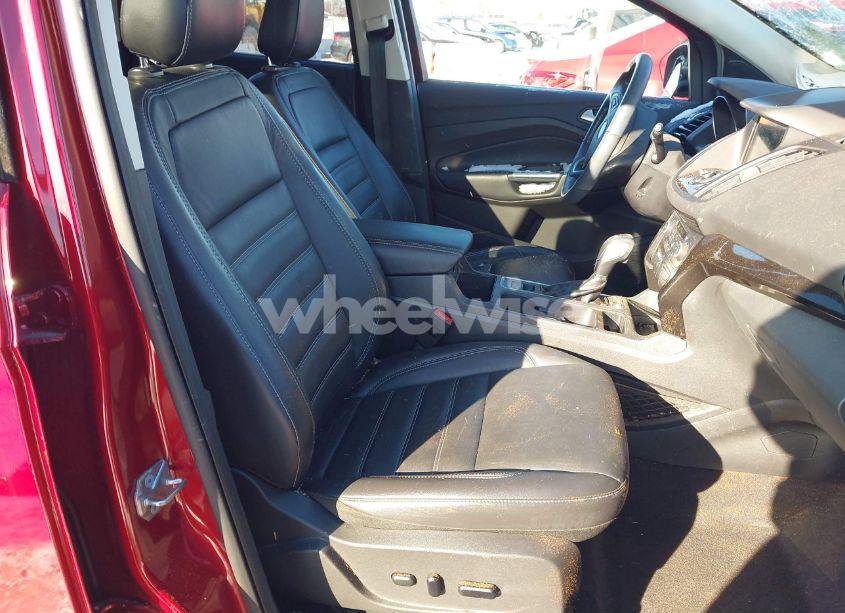 Photo 5 of 2019 Ford Escape TITANIUM (VIN 1FMCU0J93KUB25113)