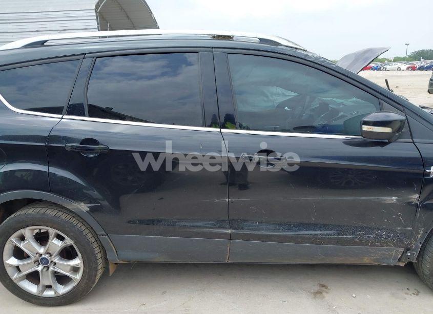 Photo 13 of 2014 Ford Escape TITANIUM (VIN 1FMCU0J94EUB73644)