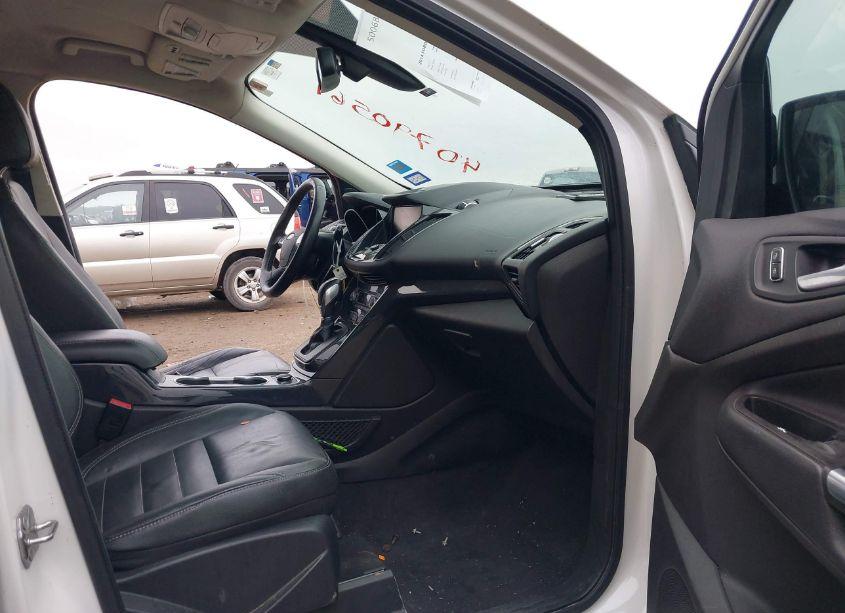 Photo 5 of 2014 Ford Escape TITANIUM (VIN 1FMCU0J94EUE51944)