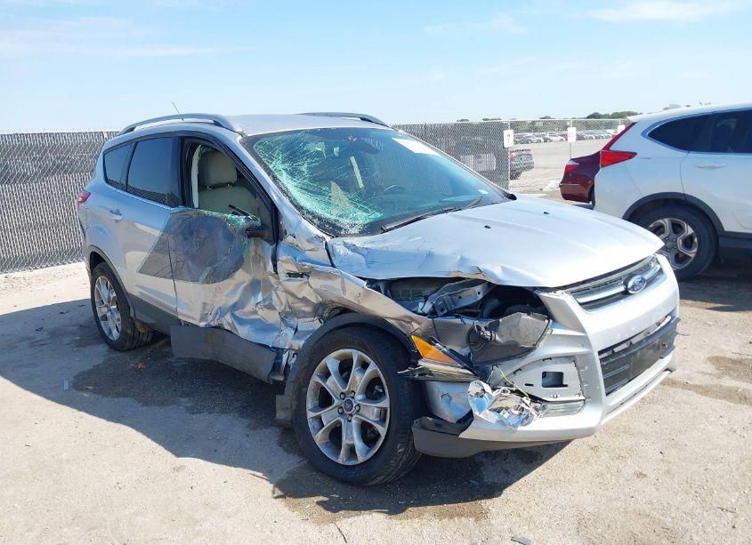 2015 Ford Escape TITANIUM (VIN 1FMCU0J94FUA61119) main photo