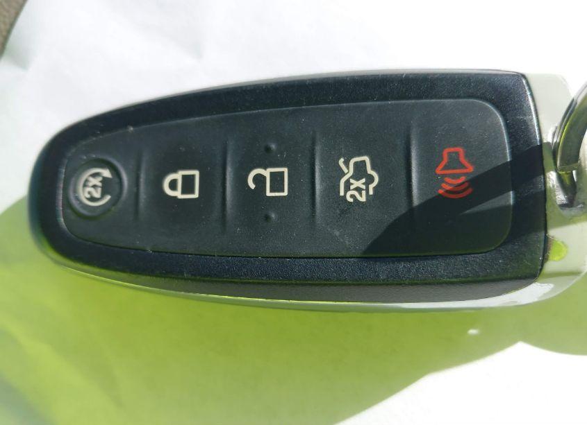 Photo 11 of 2015 Ford Escape TITANIUM (VIN 1FMCU0J94FUB11792)