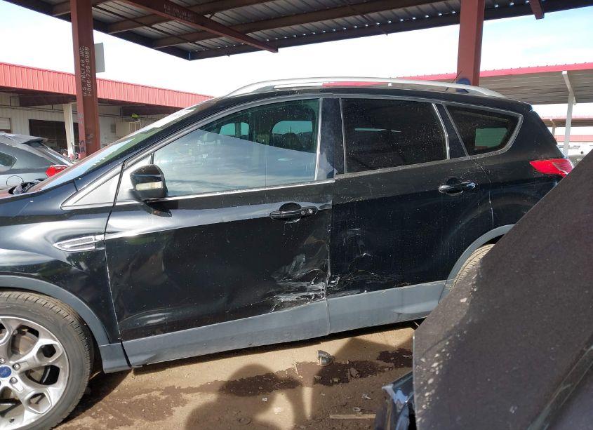 Photo 14 of 2016 Ford Escape TITANIUM (VIN 1FMCU0J94GUA44435)