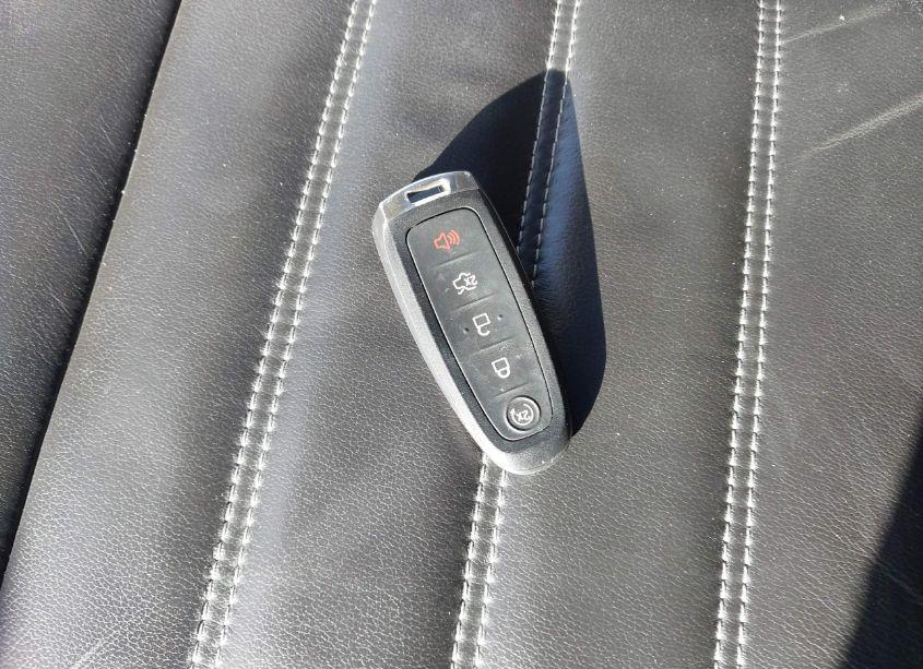 Photo 11 of 2017 Ford Escape TITANIUM (VIN 1FMCU0J94HUB76807)