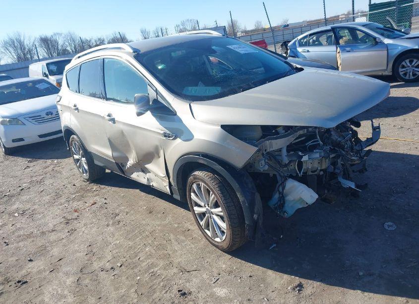 2017 Ford Escape TITANIUM (VIN 1FMCU0J94HUD94729) main photo