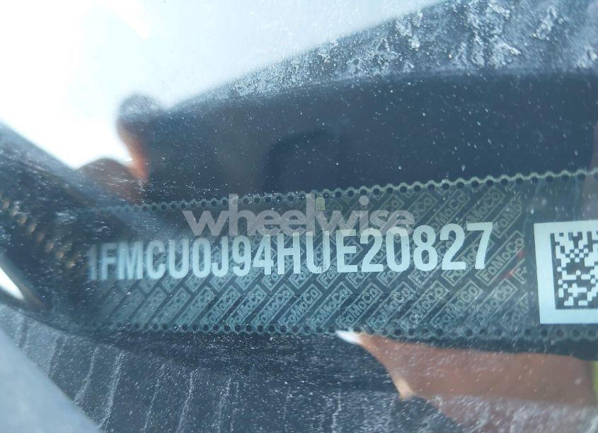 Photo 9 of 2017 Ford Escape TITANIUM (VIN 1FMCU0J94HUE20827)