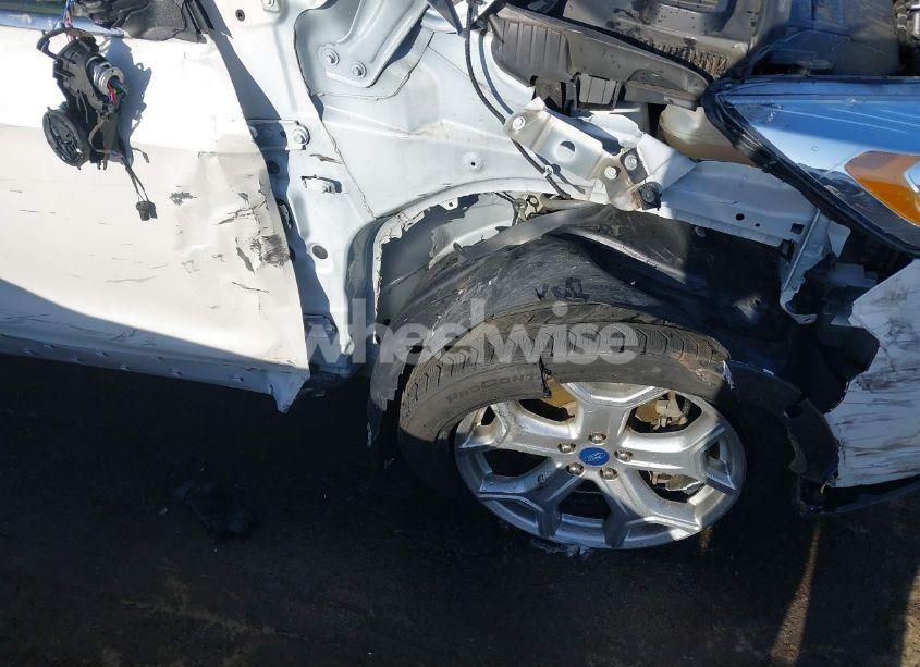 Photo 17 of 2019 Ford Escape TITANIUM (VIN 1FMCU0J94KUA88475)