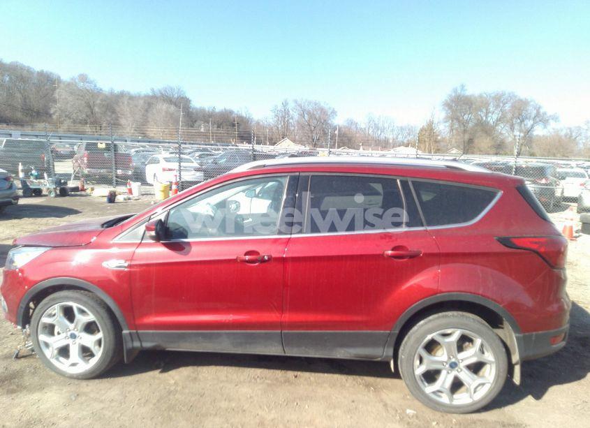Photo 14 of 2019 Ford Escape TITANIUM (VIN 1FMCU0J94KUC22191)