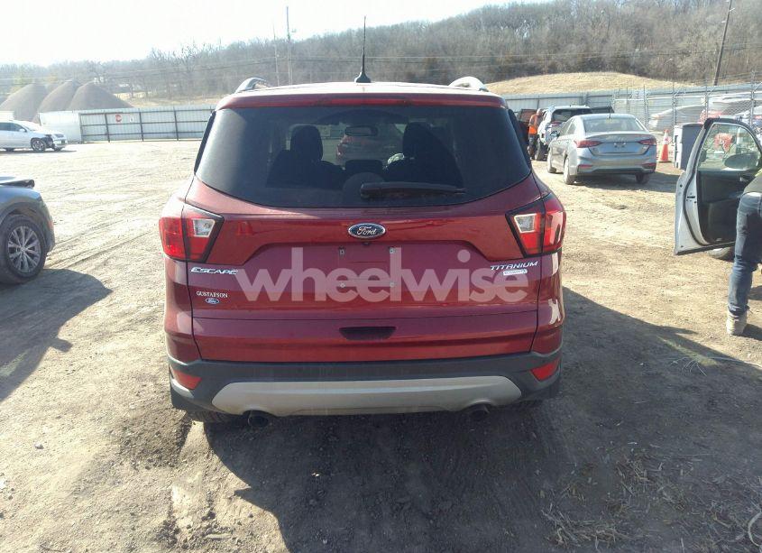 Photo 16 of 2019 Ford Escape TITANIUM (VIN 1FMCU0J94KUC22191)