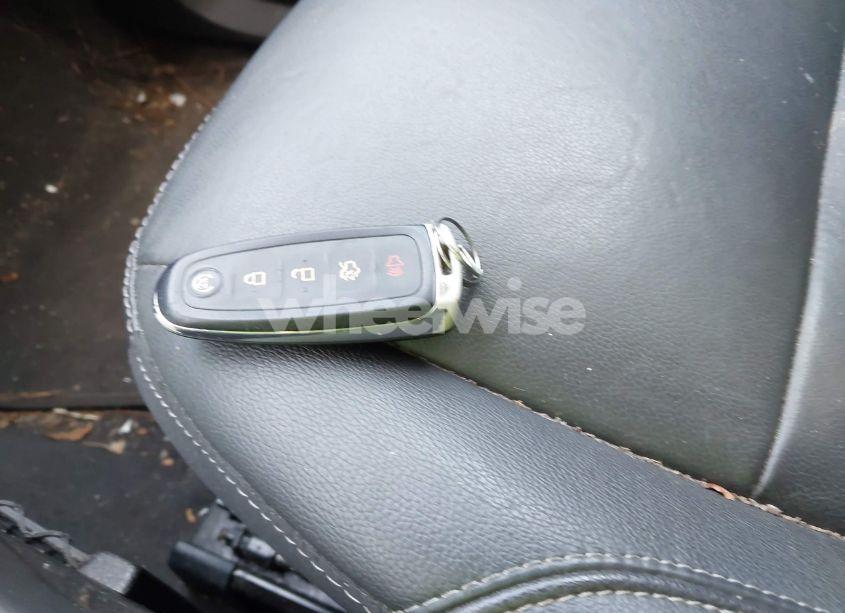 Photo 11 of 2016 Ford Escape TITANIUM (VIN 1FMCU0J95GUB51834)