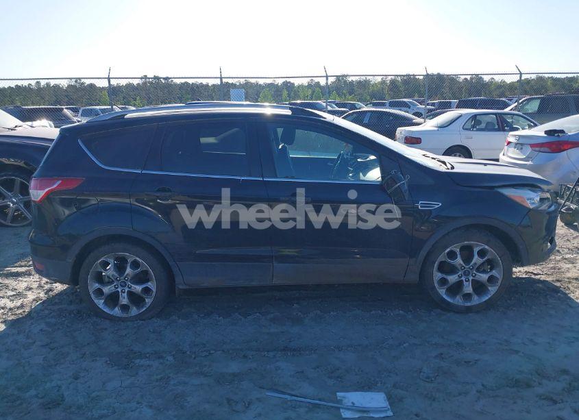 Photo 13 of 2016 Ford Escape TITANIUM (VIN 1FMCU0J95GUB51834)