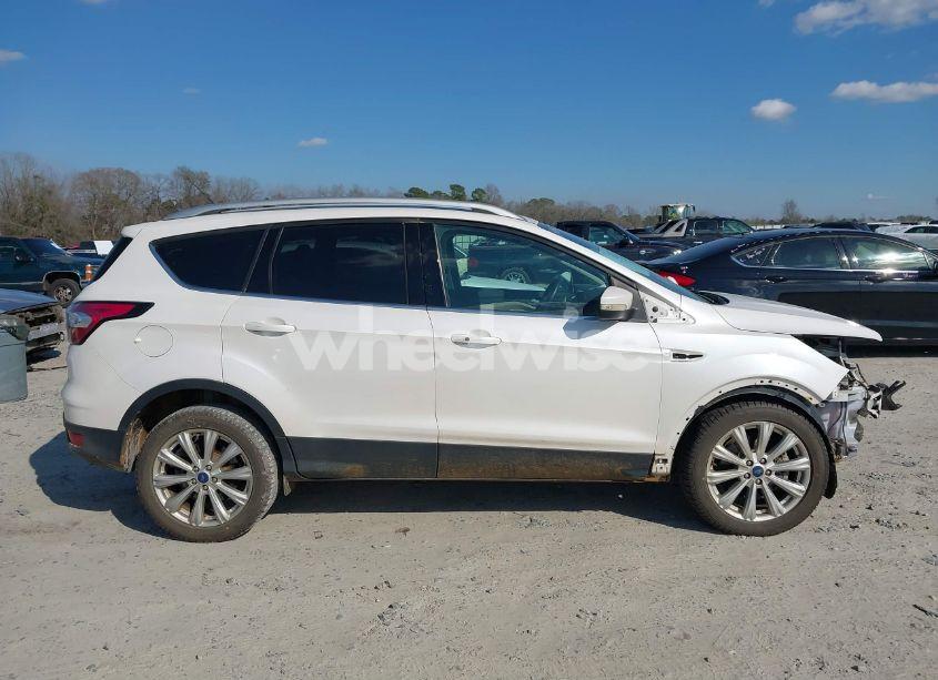 Photo 13 of 2017 Ford Escape TITANIUM (VIN 1FMCU0J95HUC28719)