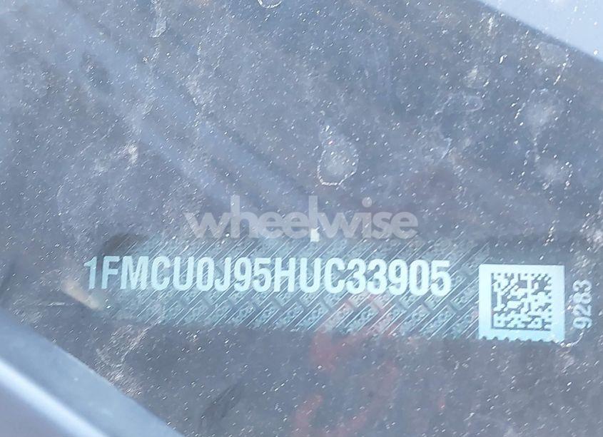 Photo 17 of 2017 Ford Escape TITANIUM (VIN 1FMCU0J95HUC33905)