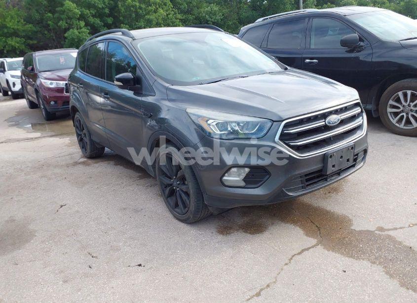 2017 Ford Escape TITANIUM (VIN 1FMCU0J95HUC34066) main photo