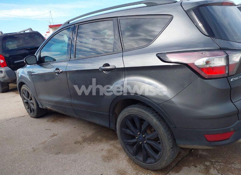 Photo 15 of 2017 Ford Escape TITANIUM (VIN 1FMCU0J95HUC34066)