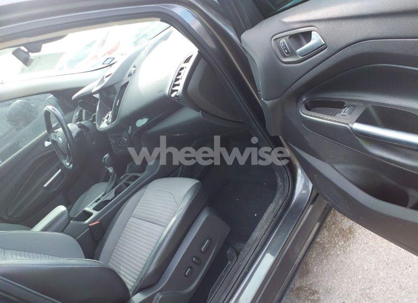 Photo 5 of 2017 Ford Escape TITANIUM (VIN 1FMCU0J95HUC34066)