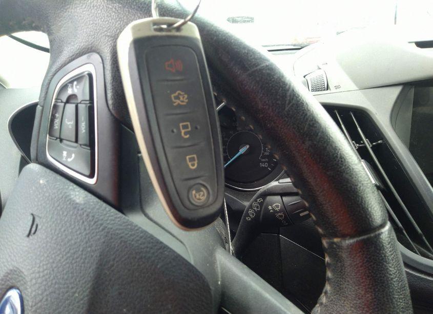 Photo 11 of 2017 Ford Escape TITANIUM (VIN 1FMCU0J95HUD34782)