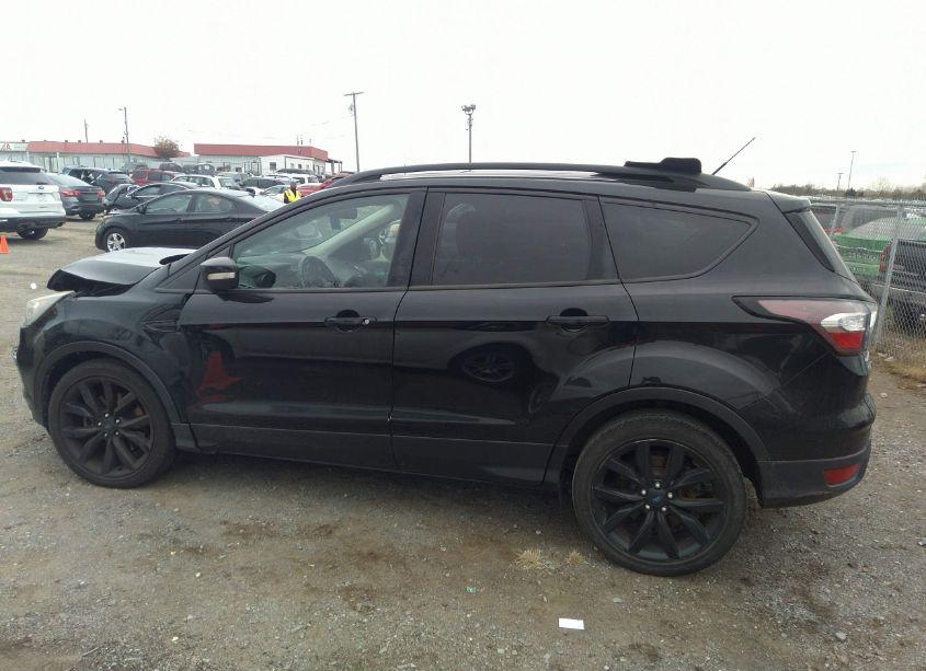 Photo 14 of 2017 Ford Escape TITANIUM (VIN 1FMCU0J95HUD34782)