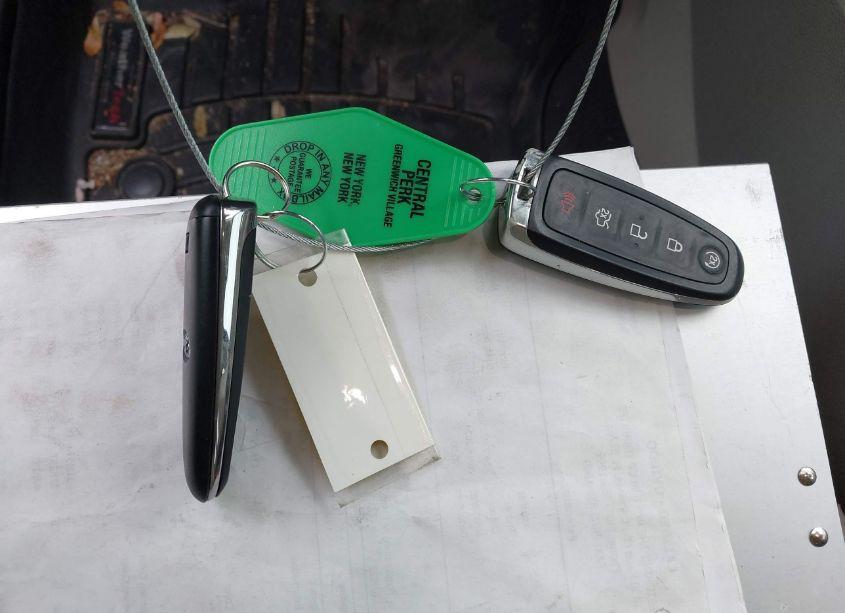 Photo 11 of 2018 Ford Escape TITANIUM (VIN 1FMCU0J95JUD47585)