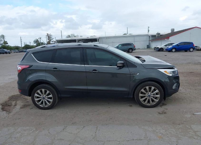 Photo 13 of 2018 Ford Escape TITANIUM (VIN 1FMCU0J95JUD47585)