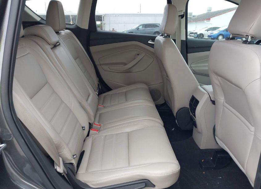 Photo 8 of 2018 Ford Escape TITANIUM (VIN 1FMCU0J95JUD47585)