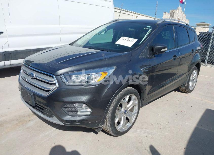 Photo 2 of 2019 Ford Escape (VIN 1FMCU0J95KUA04972)