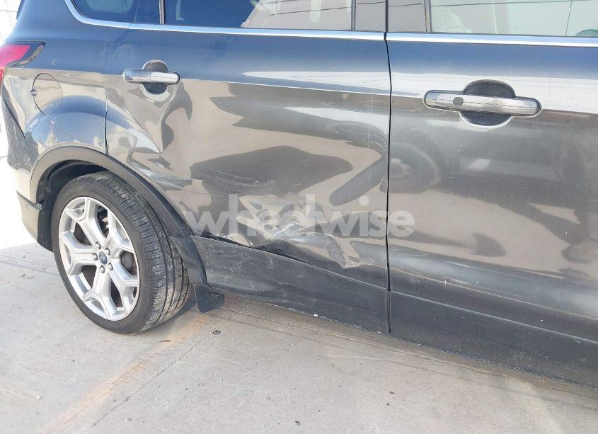 Photo 6 of 2019 Ford Escape (VIN 1FMCU0J95KUA04972)