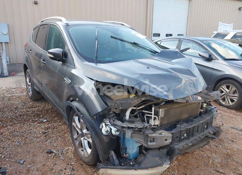 2015 Ford Escape TITANIUM (VIN 1FMCU0J96FUC73861) main photo