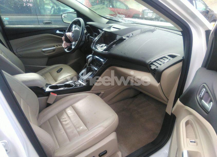 Photo 5 of 2016 Ford Escape TITANIUM (VIN 1FMCU0J96GUA49331)