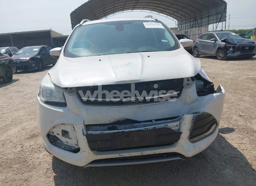 Photo 12 of 2016 Ford Escape TITANIUM (VIN 1FMCU0J96GUB82168)